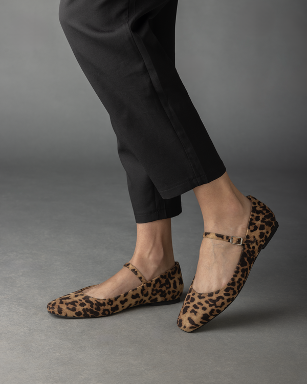 Leopard Ballerinas