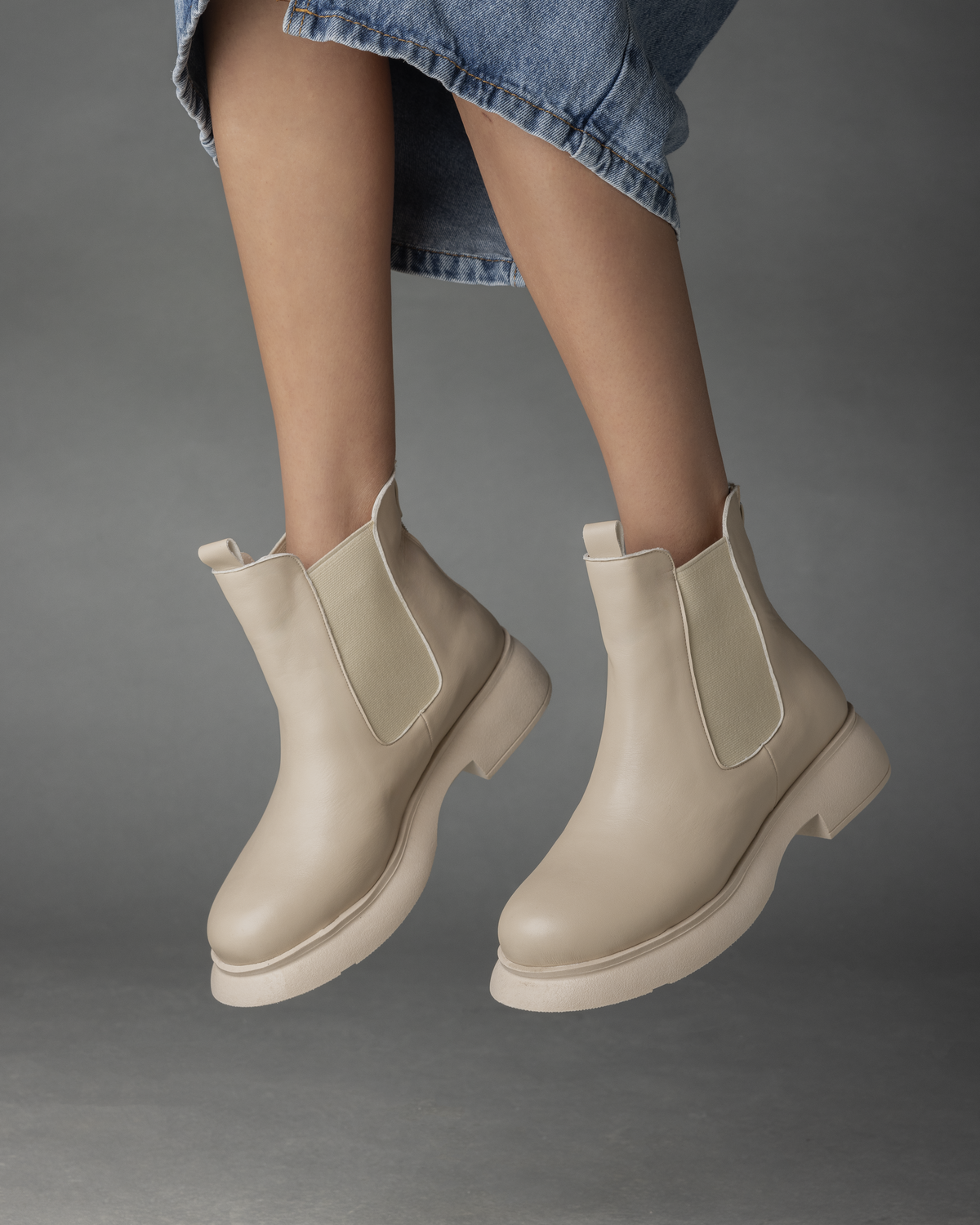 Vio Boot in Beige