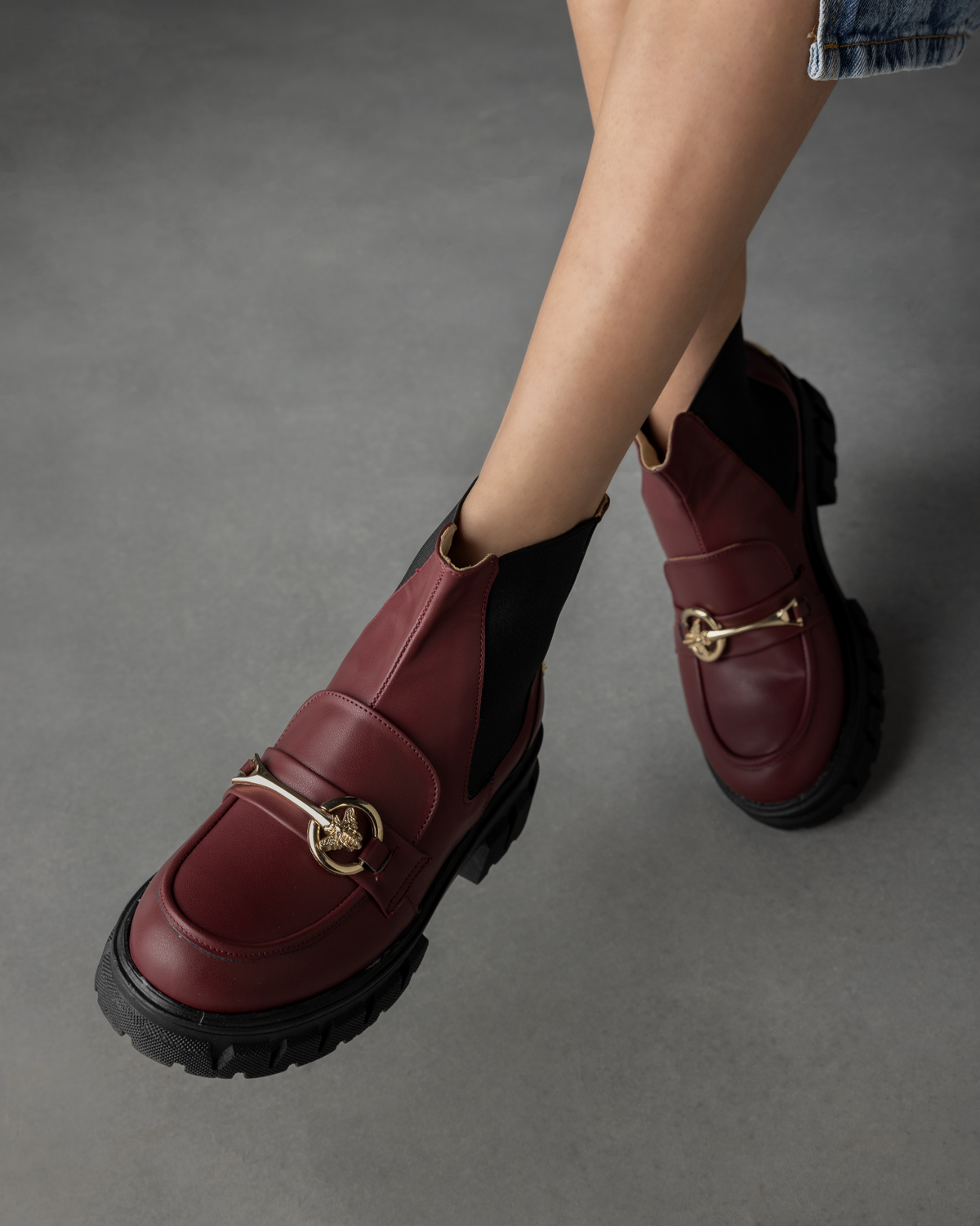 Vuelo Boots in Burgundy