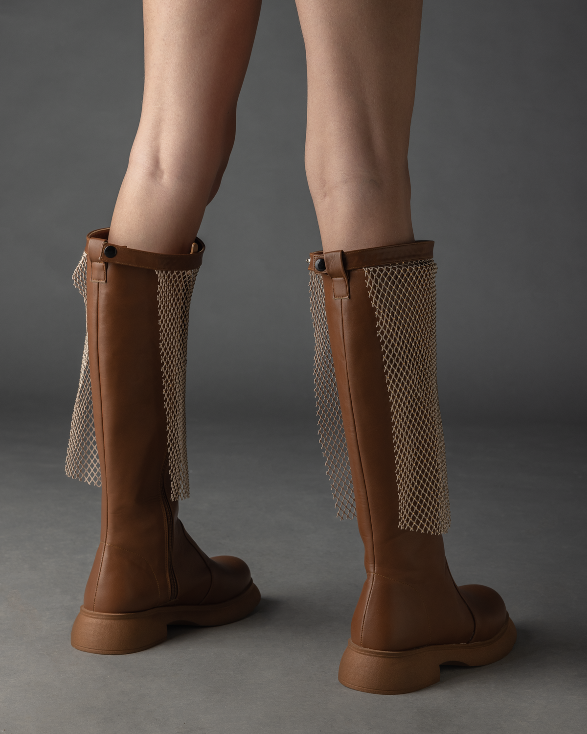 The classic boot with detachable crystal band in Camel